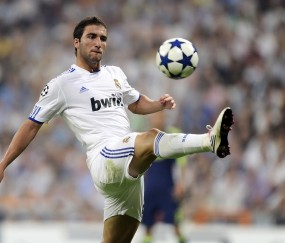 开云APP-杜兰特单骑救主撕裂灰熊，国王铁血防守绞杀孟菲斯